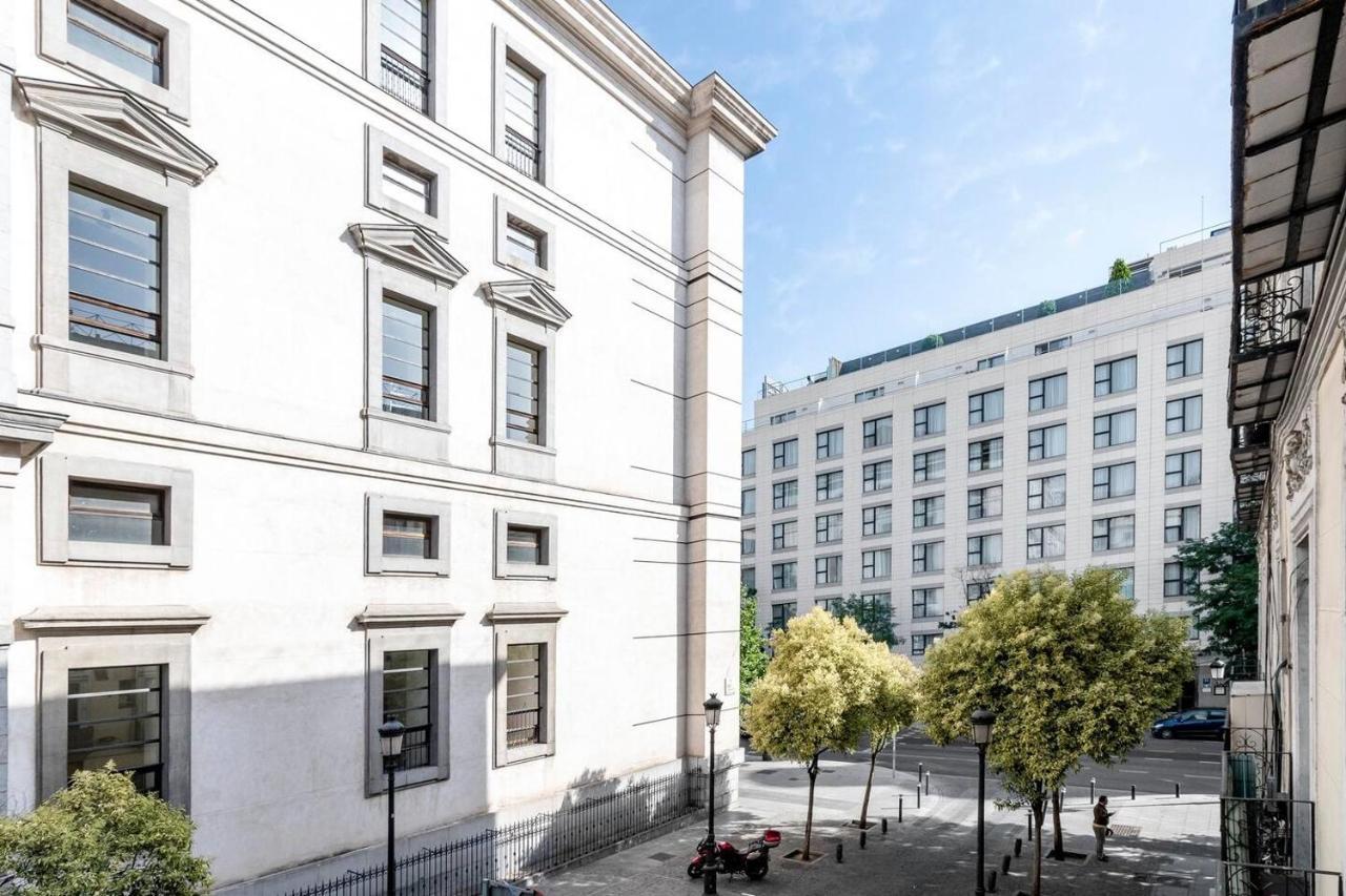 Ave Apartamento En Madrid Centro Atocha Bagian luar foto